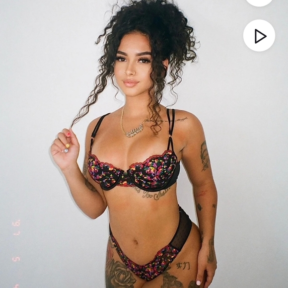 Savage X Fenty Other - Traded NIP Steamy Floral Padded Balconette Bra Black Caviar Romance In Bloom